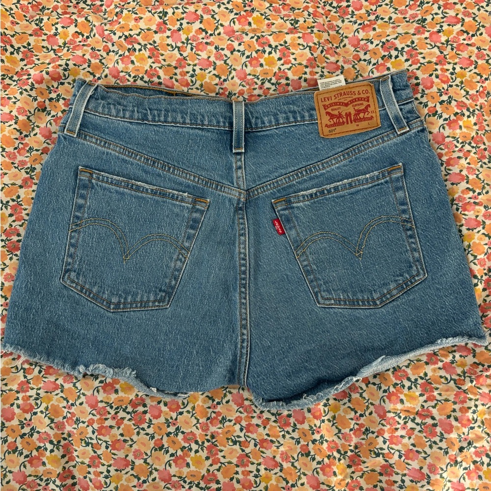 Levis 501 high waisted denim Jean shorts